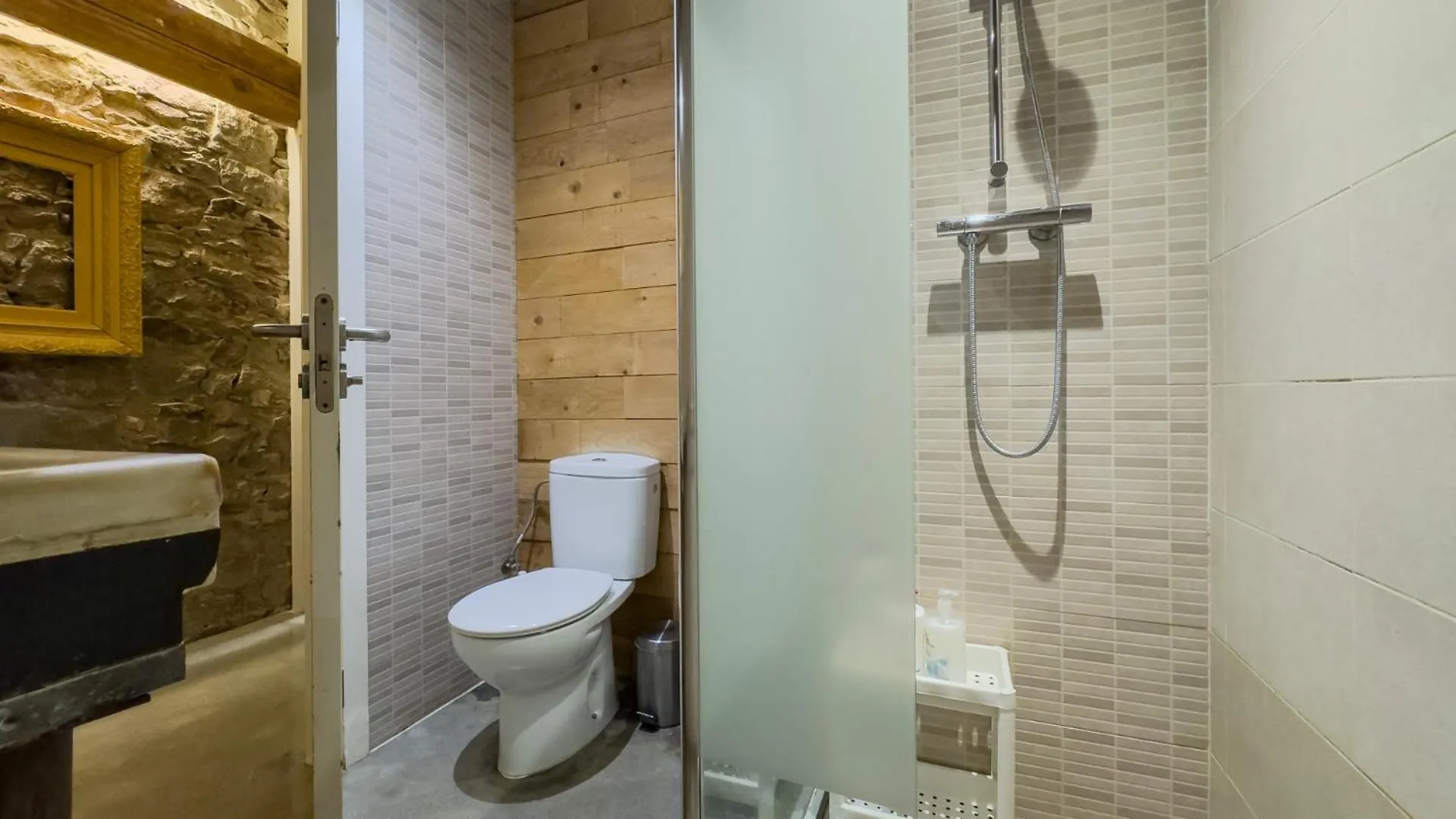 Novus Homes Barcelona Poble Sec 0*,  Espanha